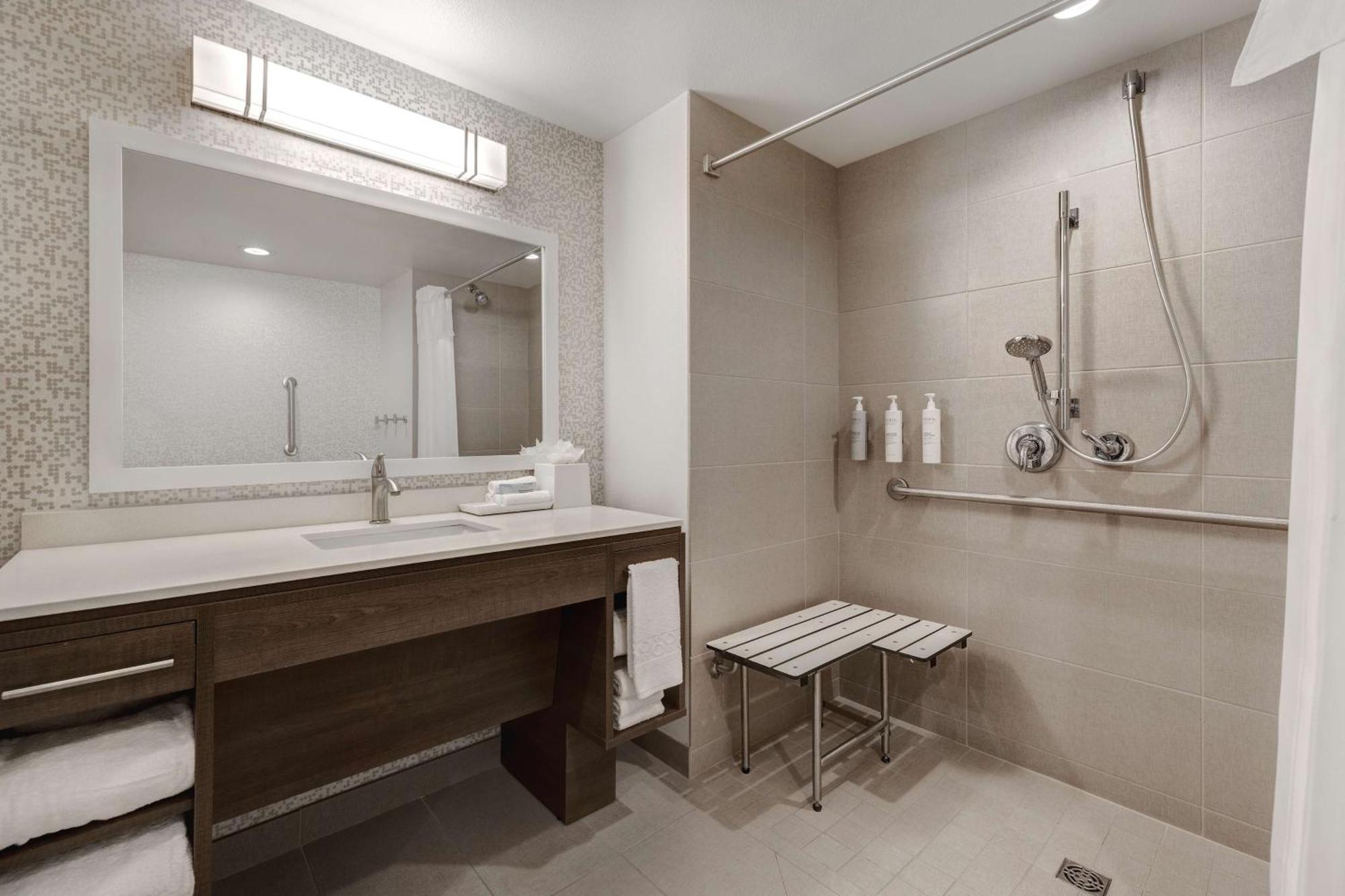 Home2 Suites By Hilton Las Vegas Southwest I-215 Curve Exterior photo